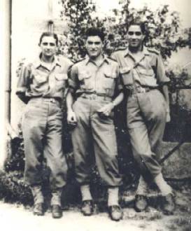 Trois cuirassiers du char "Longwy II": aide-pilote, Barthélemy Paul - Tireur, Alfred Buisson - Chargeur, Raymond Aouizerate