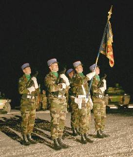 L'étendard du 1er régiment de cuirassiers - Prise d'armes du 16 mars 2007 à Carpiagne